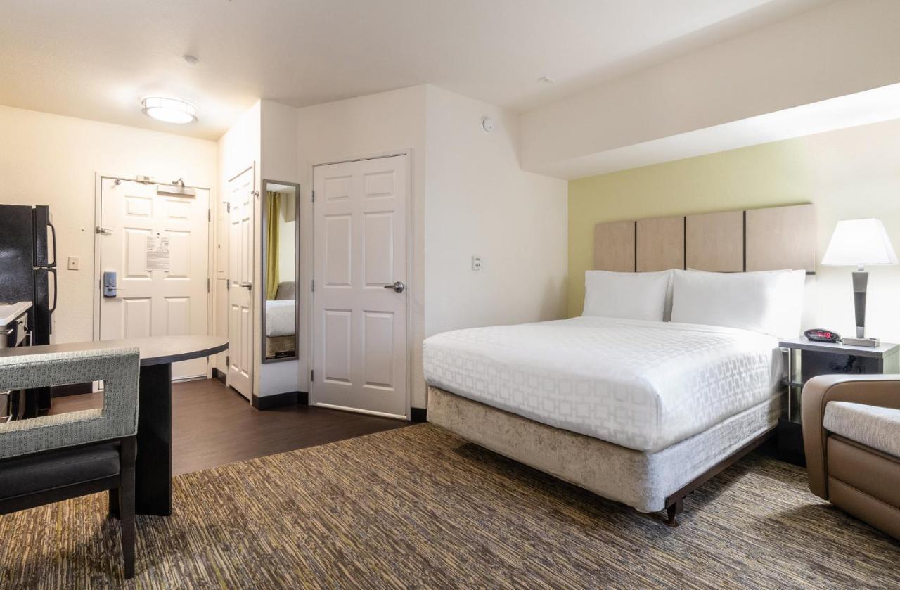 Candlewood Suites Portland Airport By Ihg Екстериор снимка