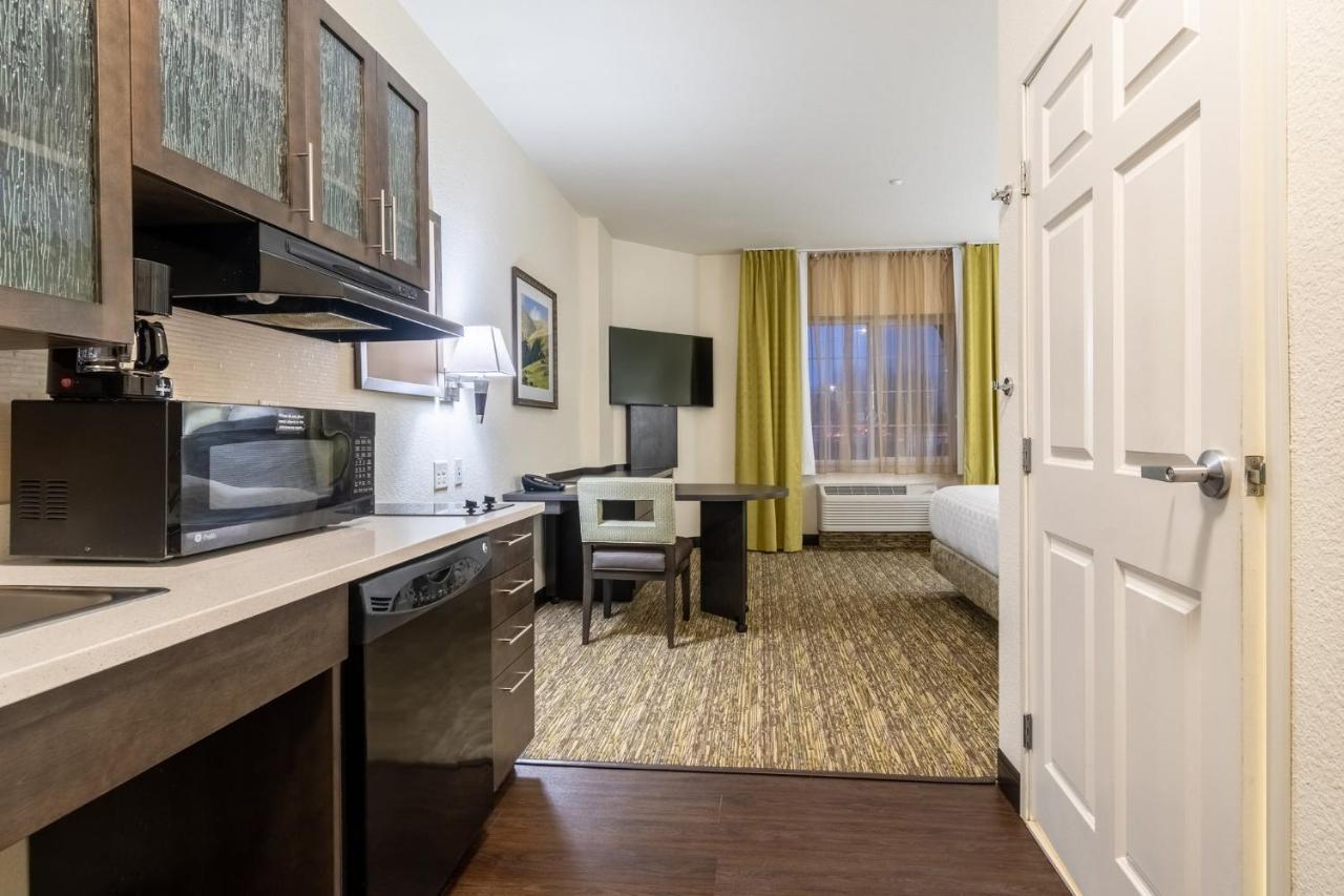 Candlewood Suites Portland Airport By Ihg Екстериор снимка