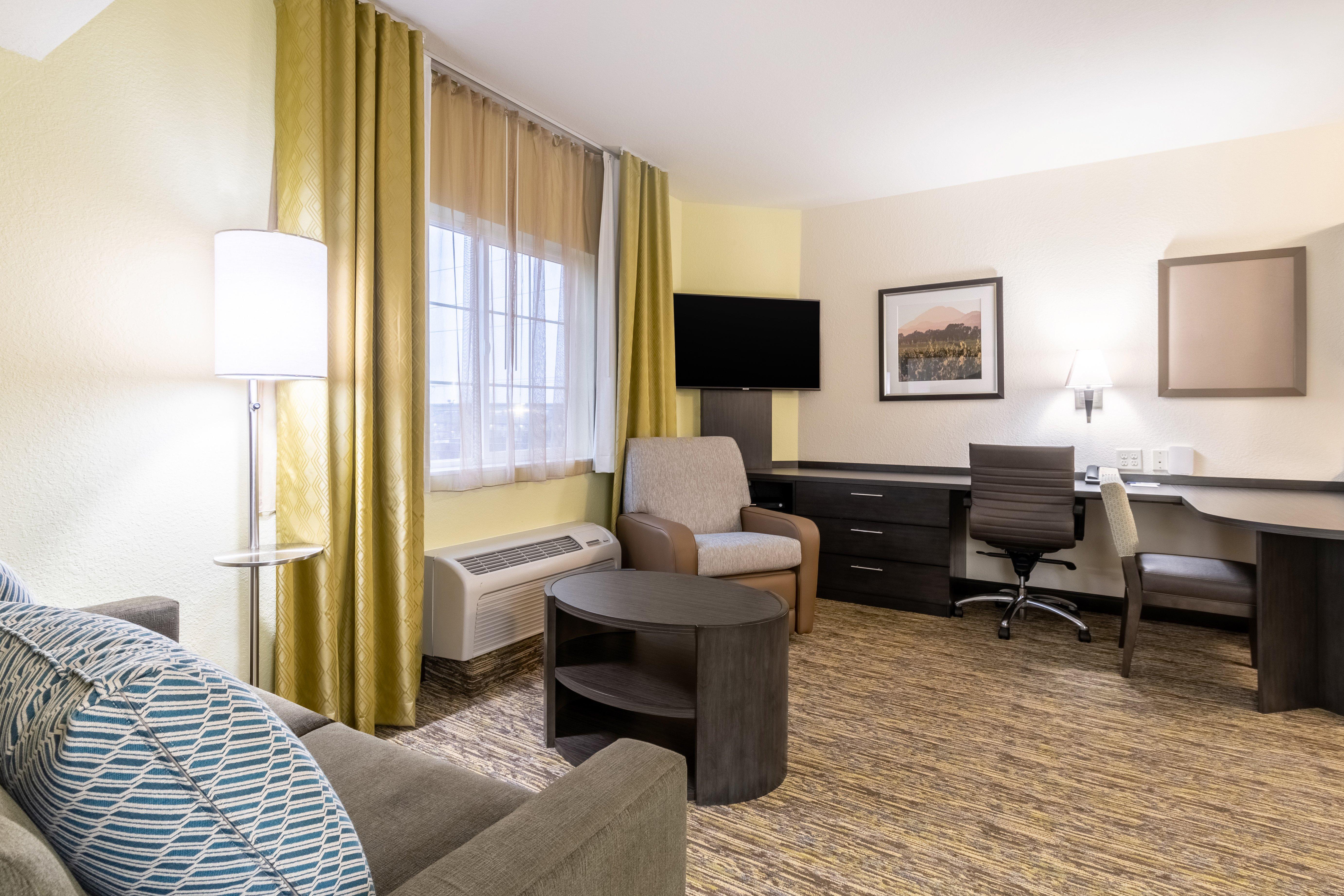 Candlewood Suites Portland Airport By Ihg Екстериор снимка