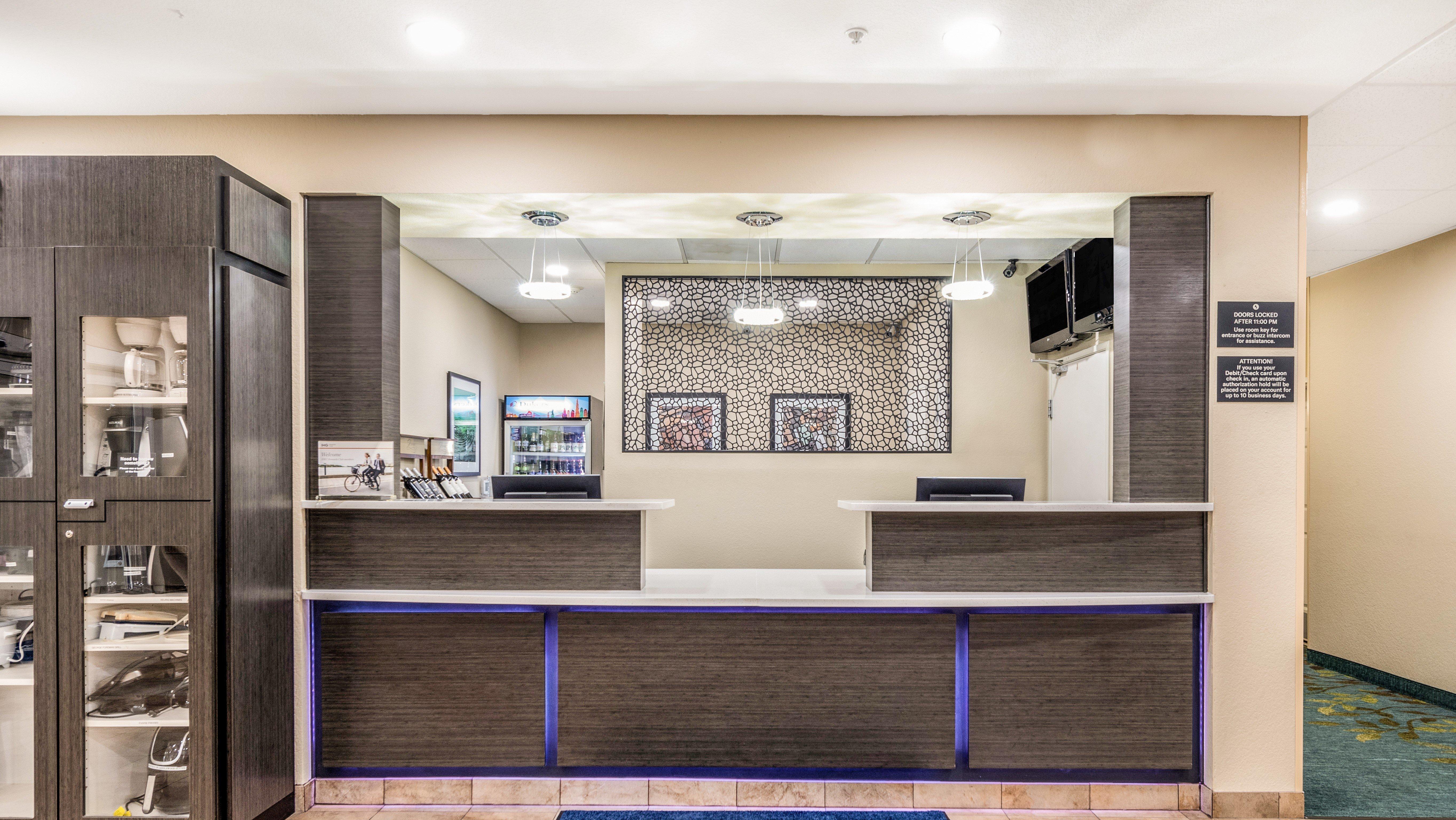 Candlewood Suites Portland Airport By Ihg Екстериор снимка